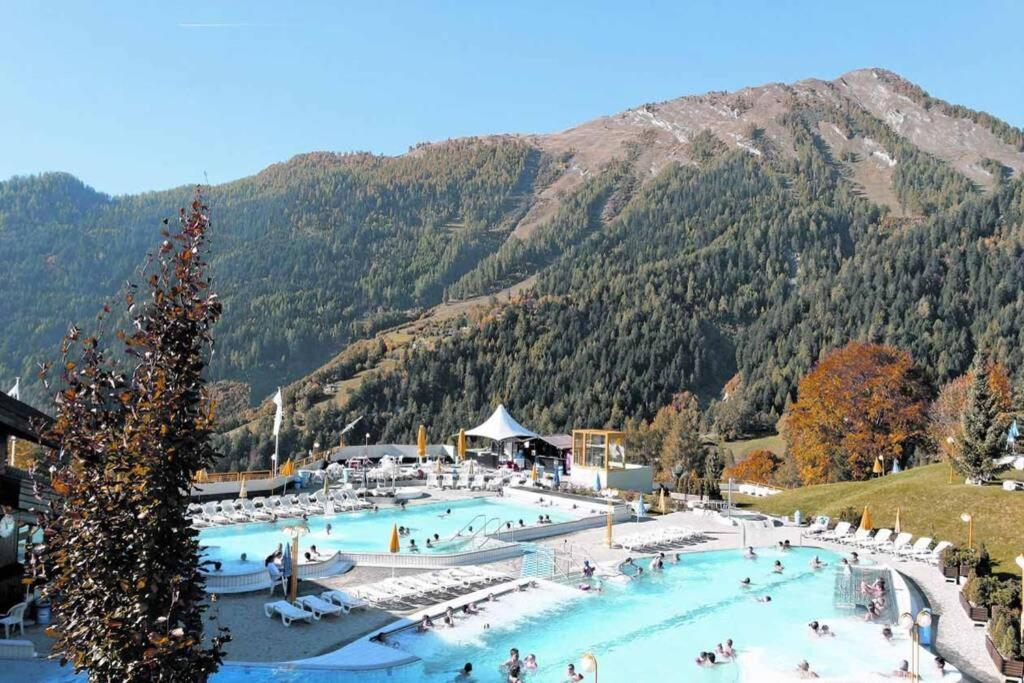 Renove Situe Dans Les Bains D'ovronnaz, Immeuble Les Sources Apartmán